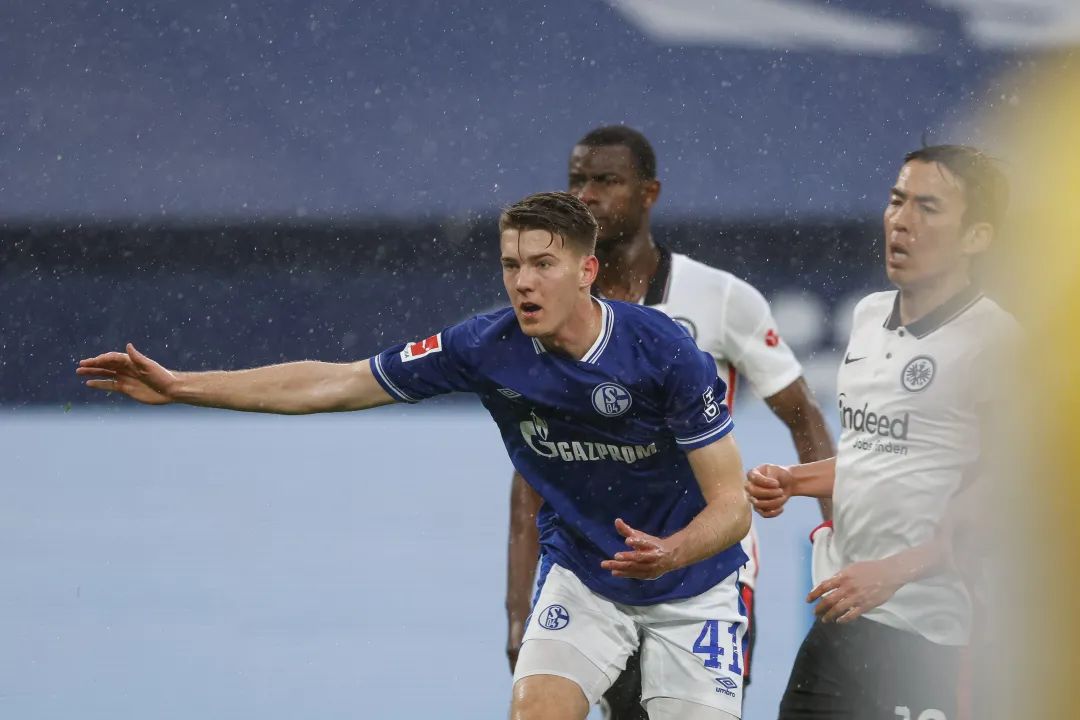 关于菲尼克斯太阳训练开放日，赛后复出首秀引欢呼，德甲在即，数据趋势出现新变化的信息