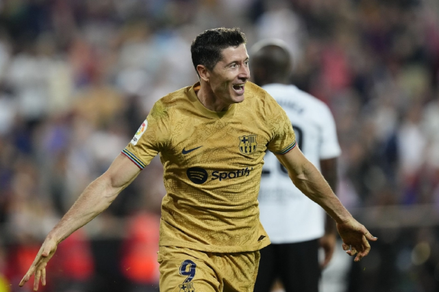 爱游戏体育西甲格拉纳达对瓦伦西亚比赛最新消息