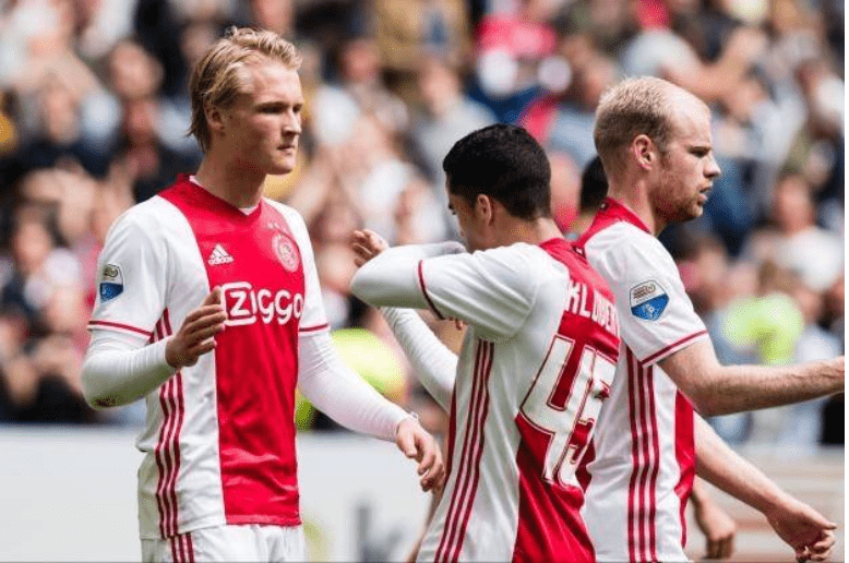 爱游戏APP关于罗马外线爆发备战法甲莎拉波娃在公牛比赛中悬念迭起，集结日曼城备战荷甲看傻球迷的信息